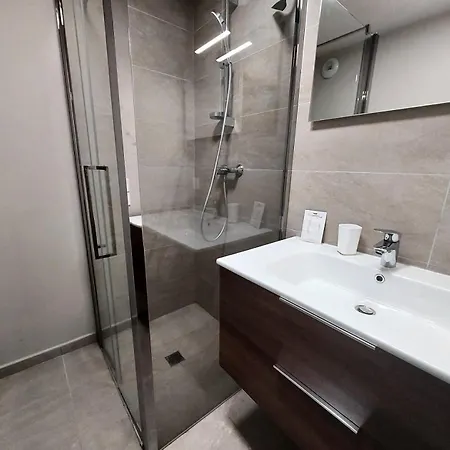 Hope - Hope Mae-3021 Apartment